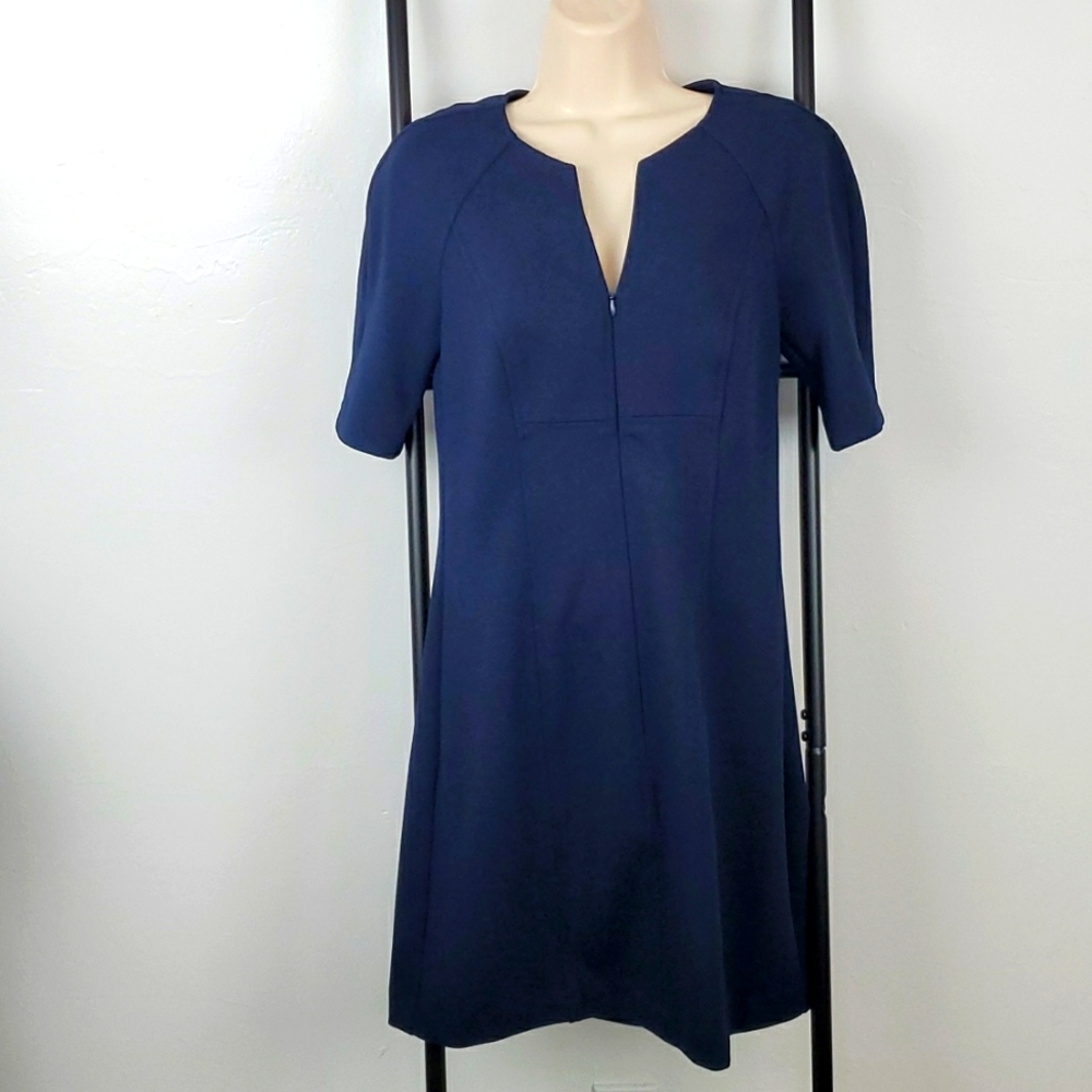 Trina Trina Turk blue short sleeve knit dress women size 2